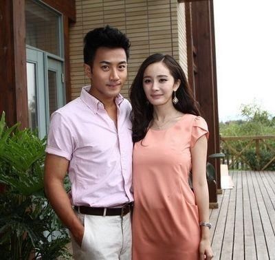 小糯米追星杨幂帮忙要签名,腹部隆起疑似怀二