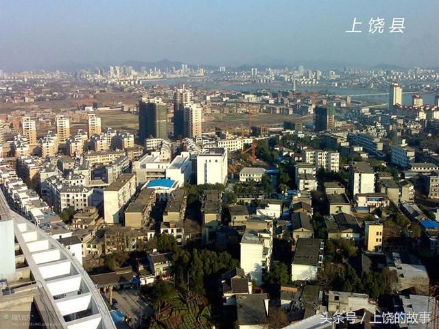 上饶县城区增设4条单行道 逆行将扣3分罚款15