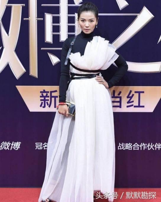 杨幂这件礼服的价格是608000元?一件就穿一次