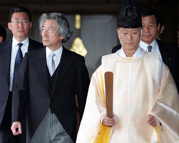 安倍在战后首相排名升至第五 任职已1576天