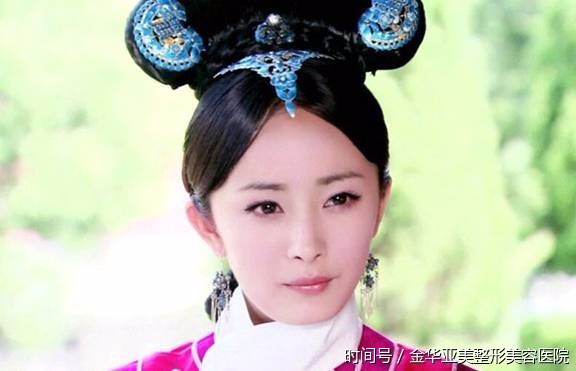 杨幂谈自己演技慢慢来 你美你说了算!