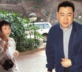 看完甘比前男友对甘比的评价,网友:难怪刘銮雄