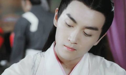 韩国票选的四大古装男神:鹿晗不敌陈晓谢霆锋