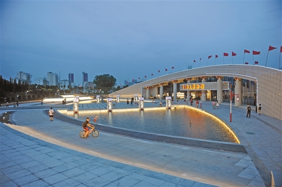 榆次:晋中社火公园.