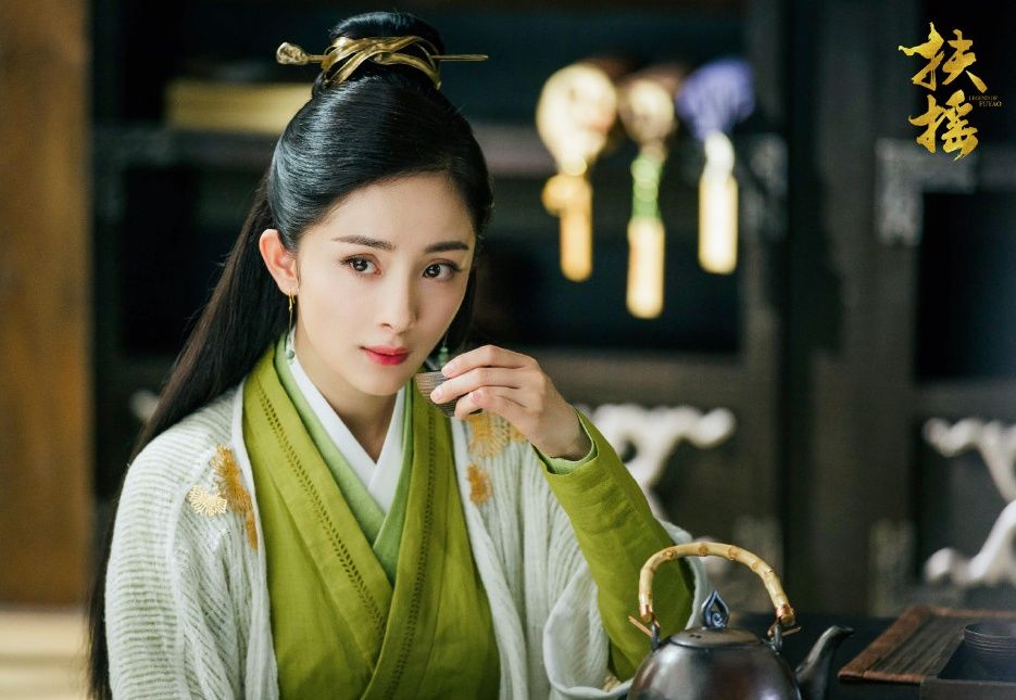 《扶摇》导演称杨幂不是明星,而是演员,杨幂却