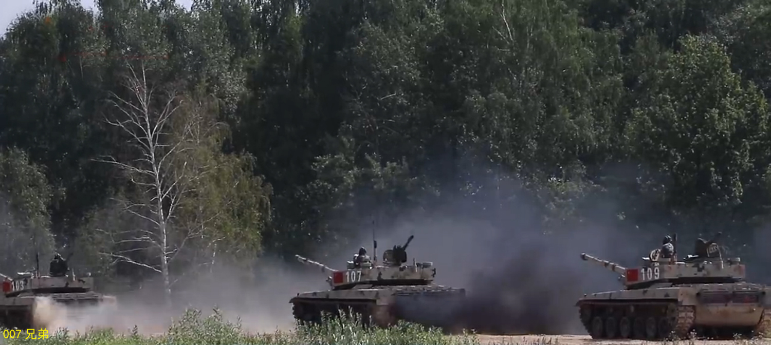 国外专家看了这次中国参赛的96坦克后，指出这是一种新改型的坦克。