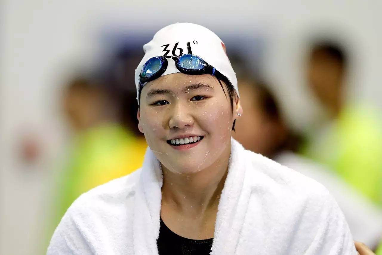 叶诗文:泳坛天才少女惊天惨败后王者归来