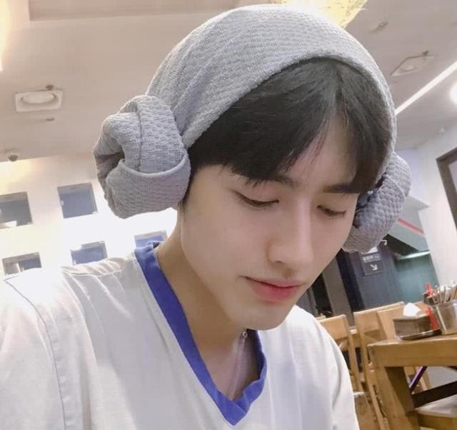 《偶像练习生》淘汰最好的四位,罗正上榜,第一