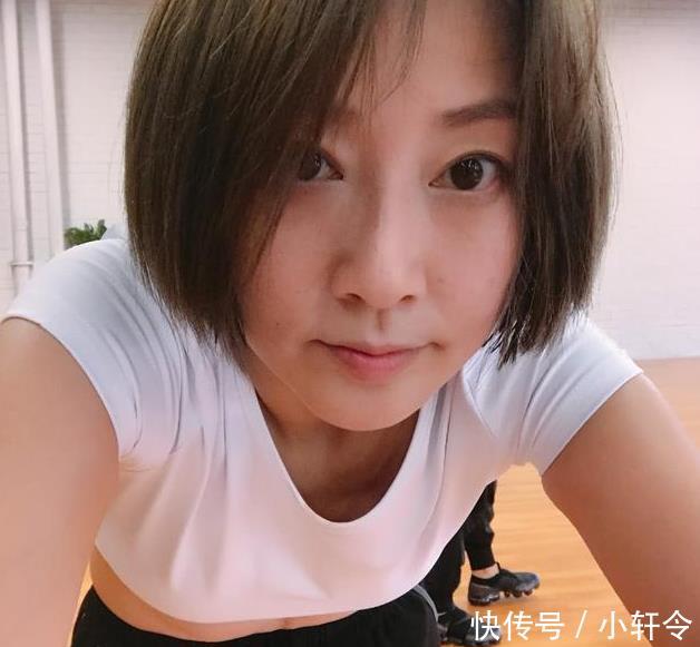 当年为了给张卫健生孩子,曾拼命打排卵针,如今