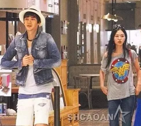 生女儿,两任女友为他自杀,千人斩浪子回头反被