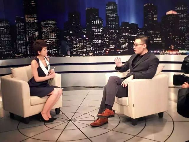 放弃京东副总裁,他靠付费内容,1年营收超5000