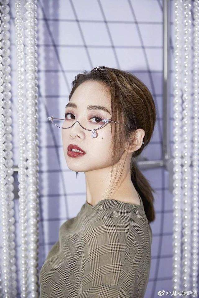 演员父母不和?尹正张蓝心恋情?吴映洁没戏拍