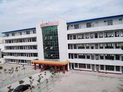 息县高中面向全国招聘优秀高校应届毕业生名额