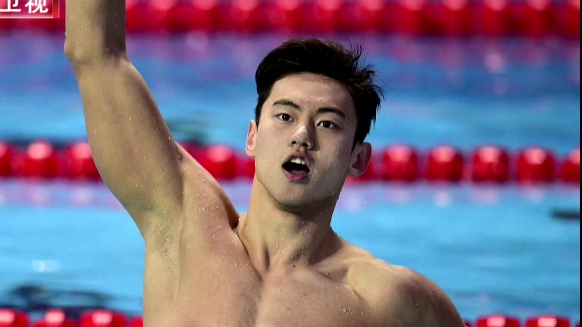 泳坛名将宁泽涛微博发文宣布告别泳池