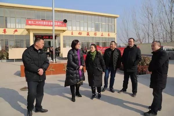 任宪昀到鲍沟镇督导村委会换届选举工作