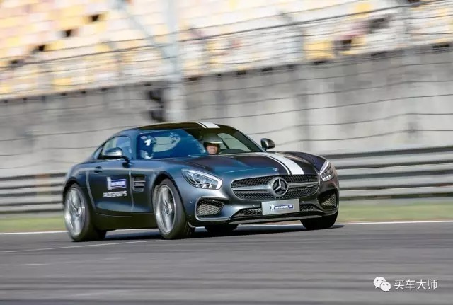 米其林公开叫板倍耐力 法拉利、奔驰、保时捷