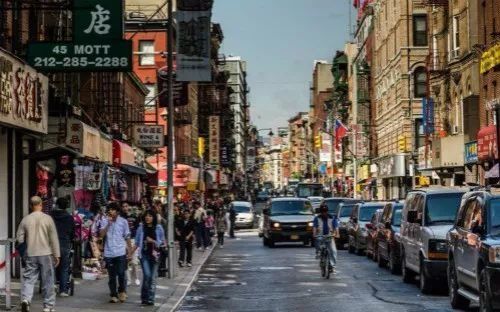 初到美国,没钱没背景没学历的华人靠什么工作