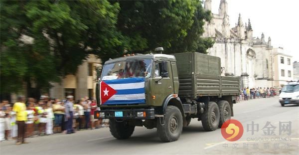 特朗普指责古巴专制 但称其不能扑灭自由的渴