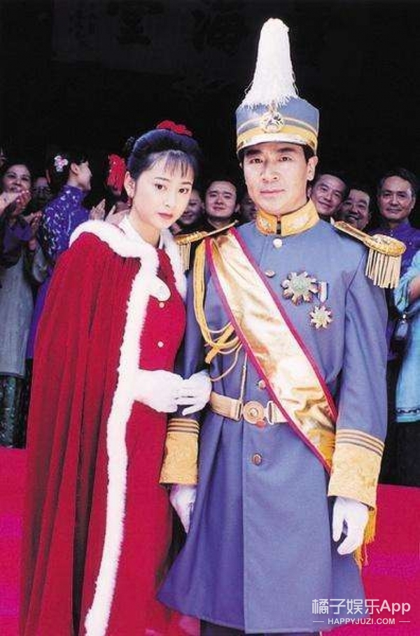 【好久不见】《情深深雨蒙蒙》里的年轻傅文佩,现在长这样!