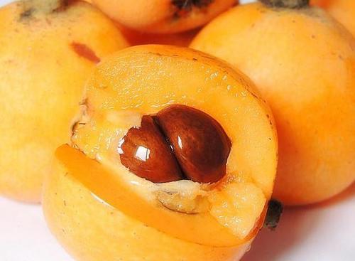 大姨妈期间不能吃的4种水果,尤其第二种,吃多