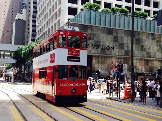 为什么内地人去香港最多只能待7天?看完可算