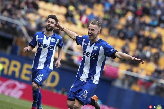 西甲第23轮 比利亚雷亚尔1:2憾负阿拉维斯 收获