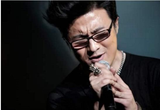 汪峰的婚姻再次出现裂缝?学员深夜大文博疑似