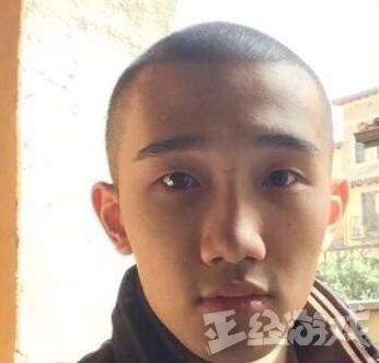 死亡宣告斗鱼复播吃鸡 差点被微笑打死