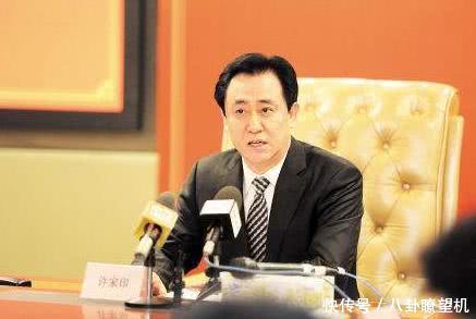 为何富可敌国的香港四大家族,在福布斯上排名