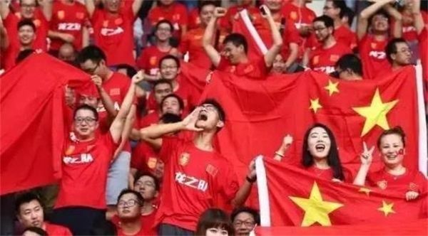 国足虽然无缘世界杯,但俄罗斯官方却送中国球