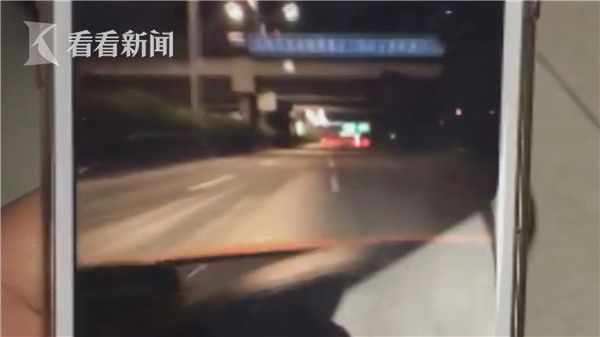 驾豪车半夜狂飙自拍炫耀被举报 富二代：有人眼红