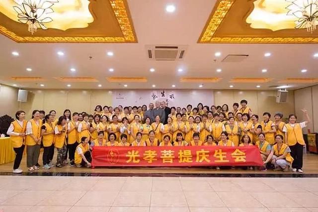 在寺院做义工的功德有多大?