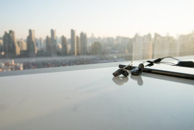 打动你 不只是声音--舒尔SE215-BT1蓝牙耳机