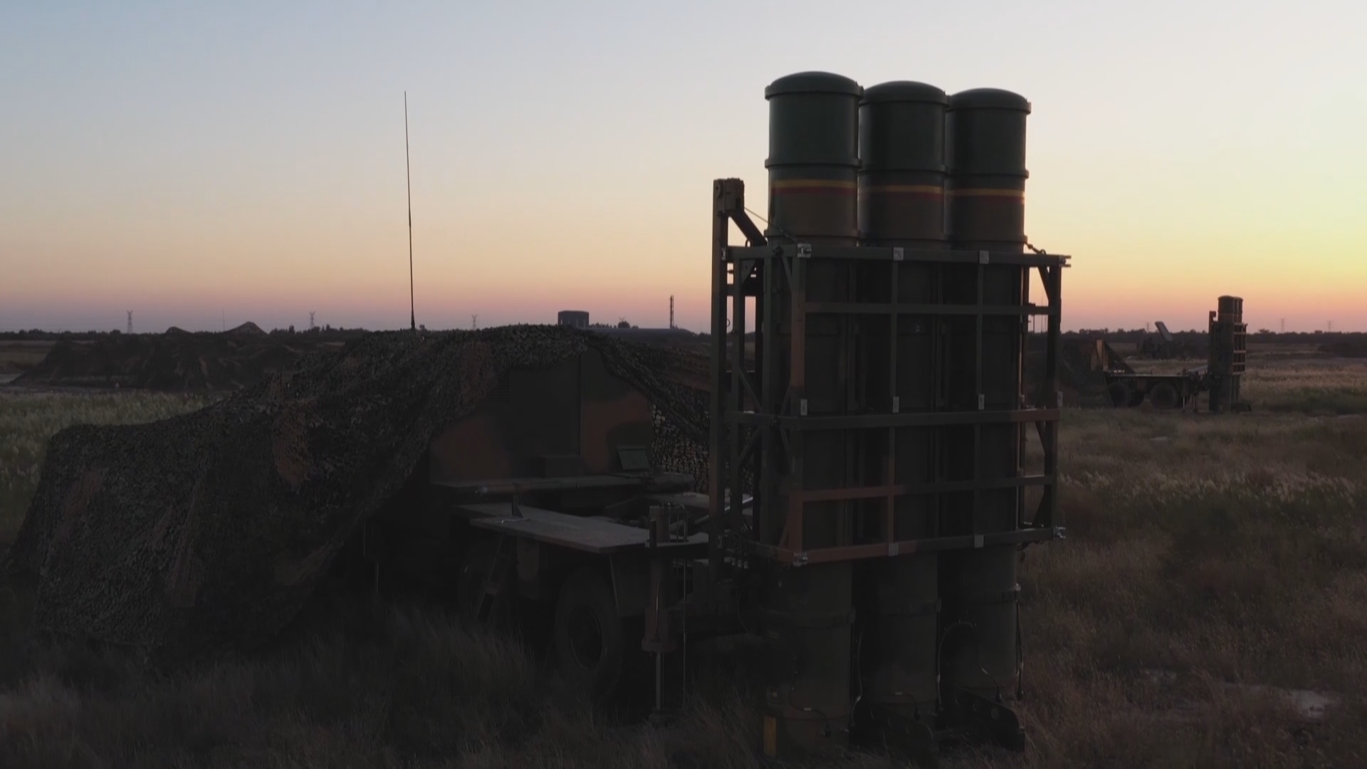 渤海湾，实弹演练火力全开