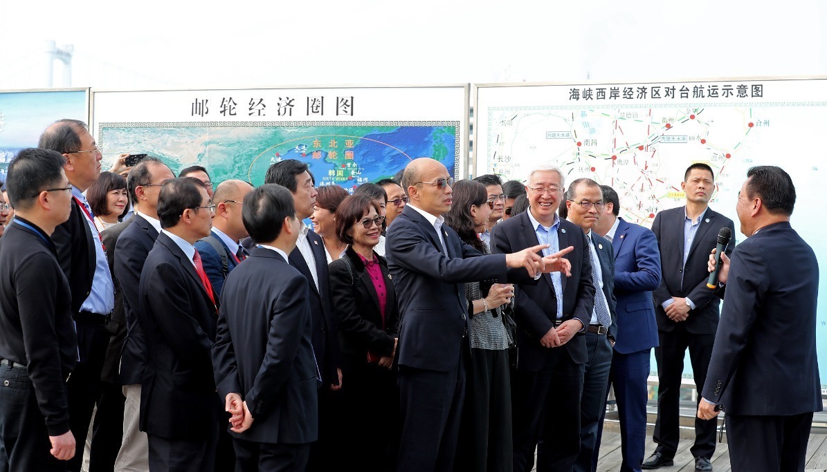 2019年3月26日，厦门，高雄市长韩国瑜一行参观厦门邮轮中心、市规划馆。