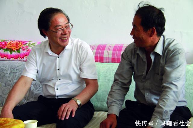 退伍军人开餐馆每顿饭只要3元,十五年不涨价,