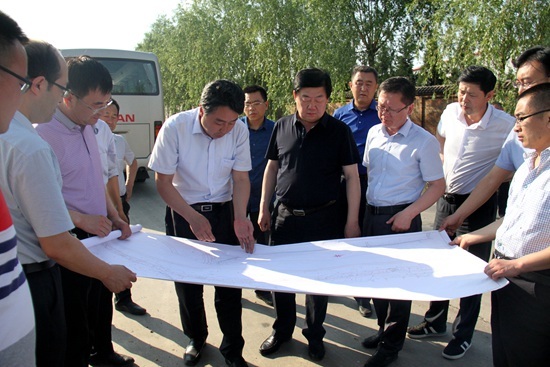 汾阳:市长吴晓东就防汛项目进行调研