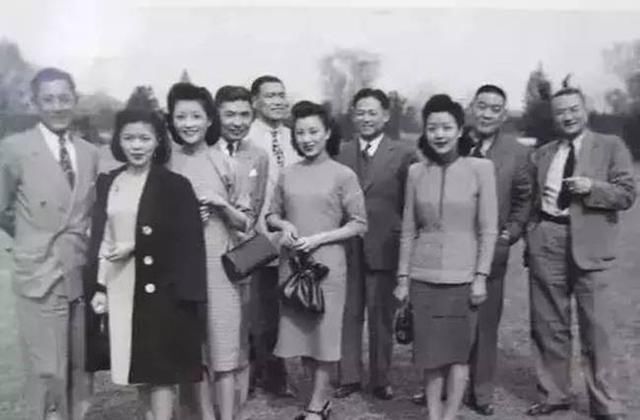 民国时期,此女与陆小曼齐名,一口英文唱京剧,惊