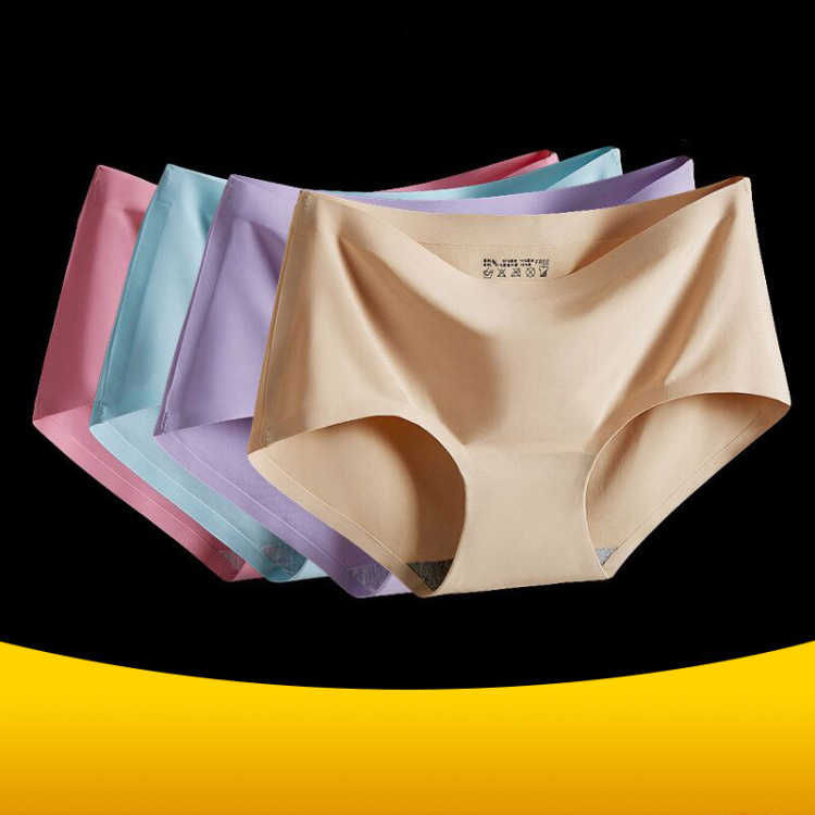 女人过了38岁,别穿老气的内内,学学城里女人这