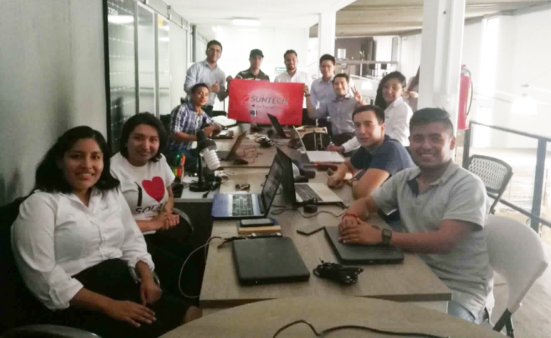 无锡尚德亮相2018墨西哥国际绿色能源展