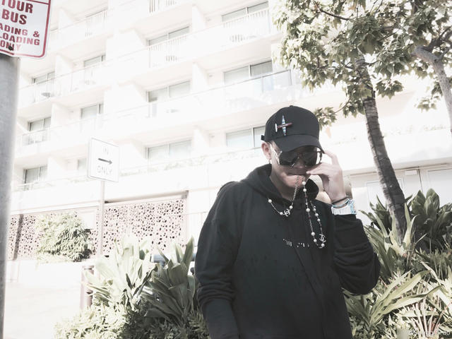 黄子韬晒比佛利山庄豪宅 室内装修华丽壕气十足 黄子韬晒比佛利山庄豪宅 室内装修华丽壕气十足