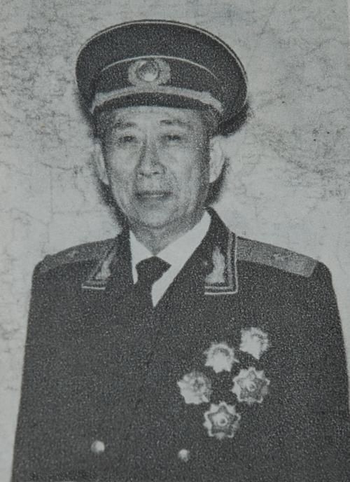 美军公认朝鲜战争中最牛的八名志愿军军长