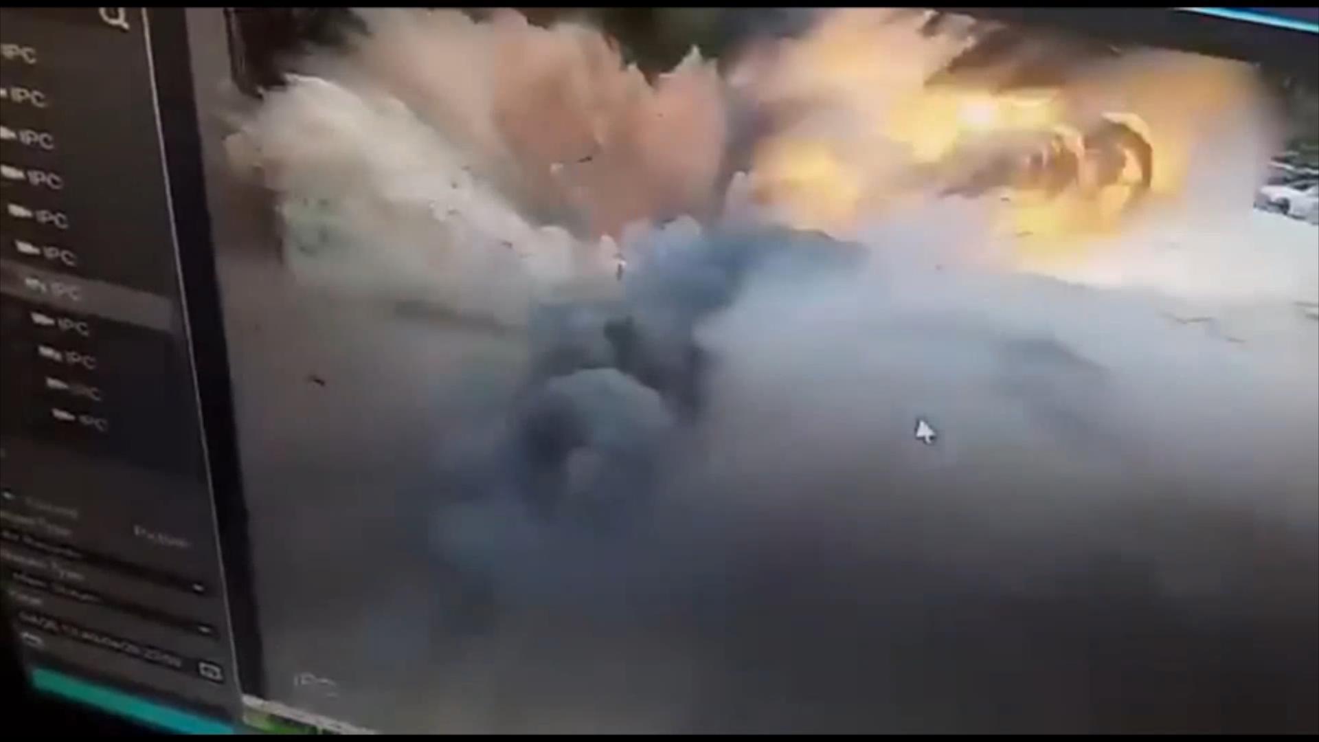 巴基斯坦一家孔子学院车辆遭袭 4名罹难者中包含3名中方人员 巴基斯坦一家孔子学院车辆遭袭 4名罹难者中包含3名中方人员