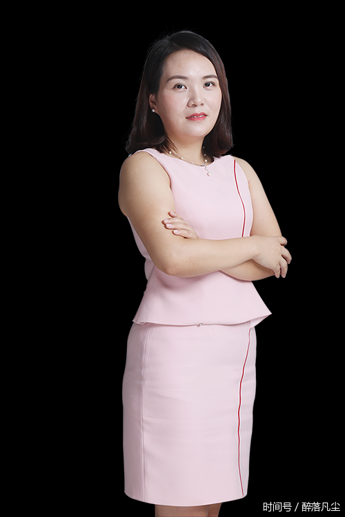 微联盟品牌故事:知性职场女强人与她的微商元