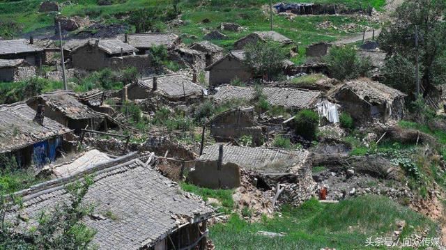 房屋拆迁分开补偿,新标准让宅基地升值,祖宅也