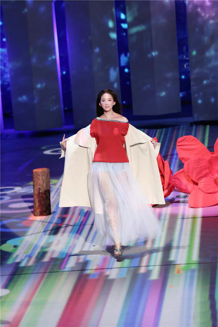 志玲姐姐性感登台