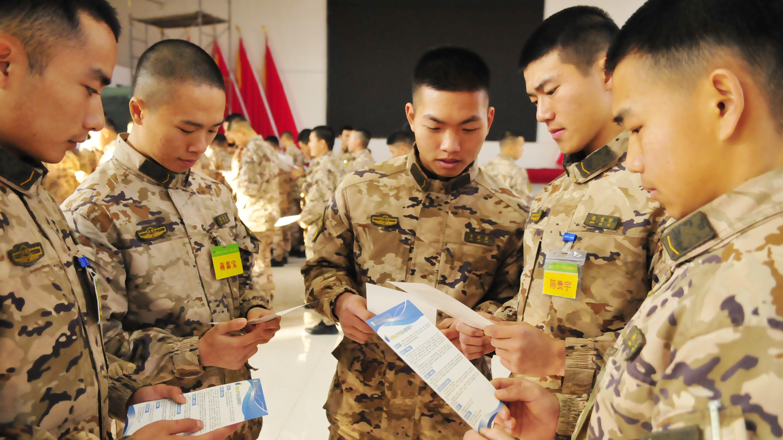 武警官兵春节健康“大礼包”来了