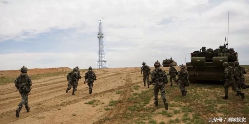 土豪旅首战朱日和,与第一蓝军旅进行对决,能