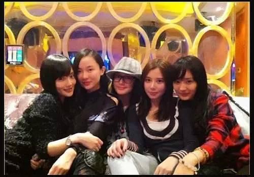 霍思燕当艺考官被质疑?曾被王中磊女儿骂好好