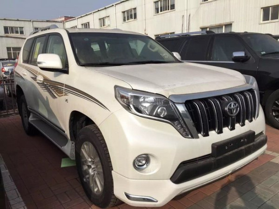 17款丰田霸道4000平行进口 现车促销价格 17款丰田霸道4000平行进口 现车促销价格